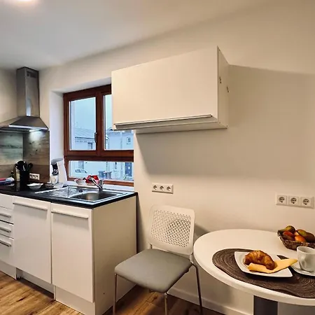 Sonnenwinkel - Mit Wintergarten, Terrasse & Parkplatz * Radolfzell am Bodensee