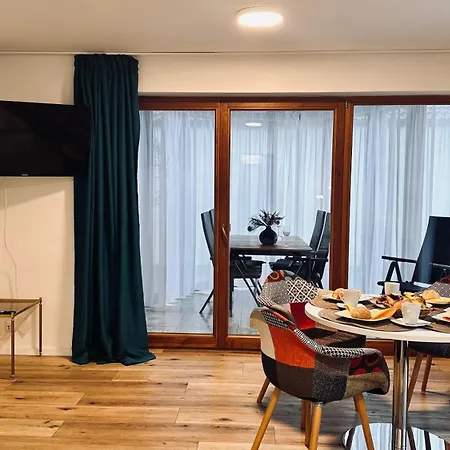 Sonnenwinkel - Mit Wintergarten, Terrasse & Parkplatz Appartamento